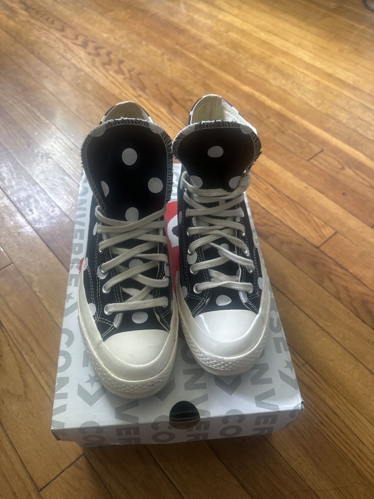 Comme des Garcons PLAY × Converse Black with white polka dot converse hi Size US 9 / IT 39 - 6 Thumbnail