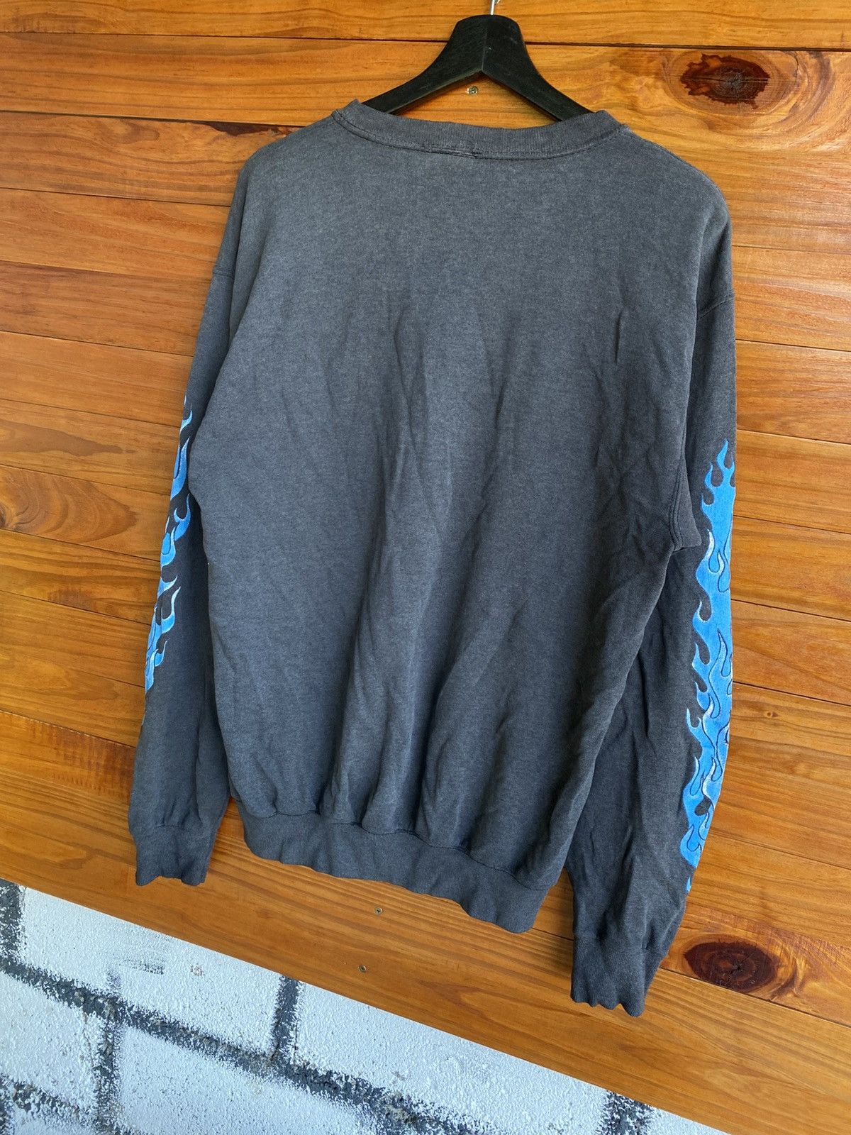 Harley Davidson Vintage 1985 Harley-Davidson Skull Bull Flames Sweatshirt Size US M / EU 48-50 / 2 - 13 Thumbnail