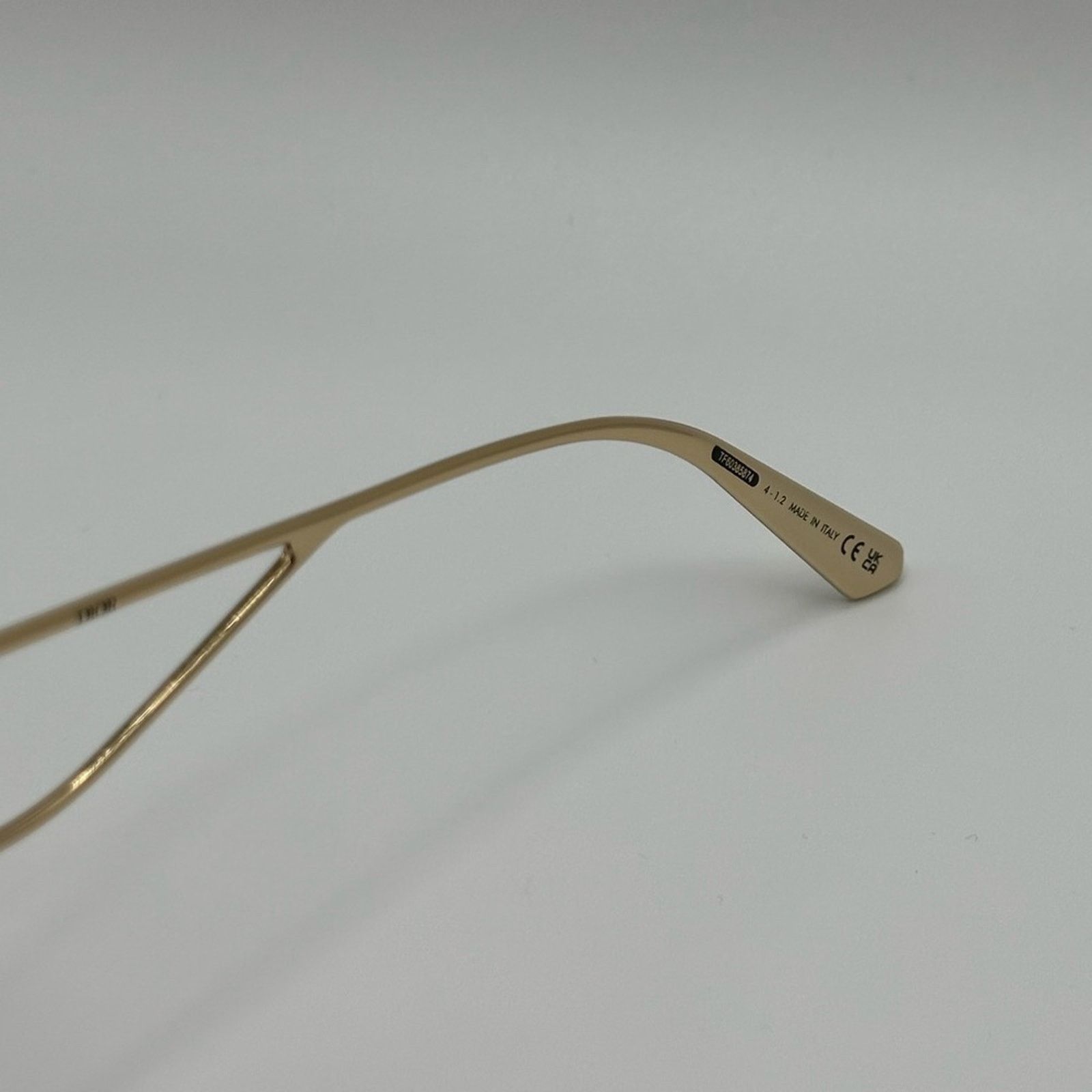Dior NEW Dior Sunglasses 30Montaigne SU 26L0 Blonde Havana Violet Size ONE SIZE - 4 Thumbnail