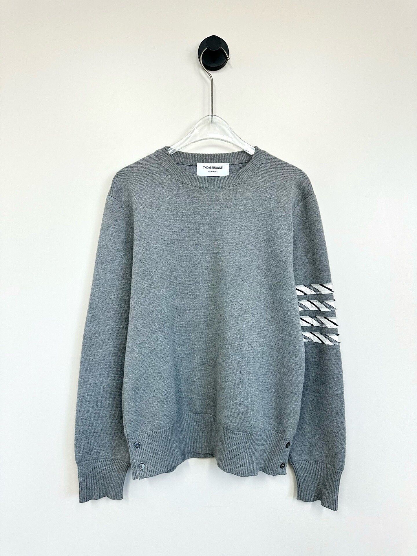 Thom Browne Thom Browne Gray 4-Stripe Knit Sweater Size US XS / EU 42 / 0 - 1 Thumbnail