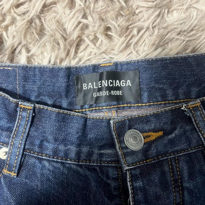 Balenciaga Balenciaga Washed Baggy Denim Jeans Size US 26 / EU 42 - 3 Thumbnail