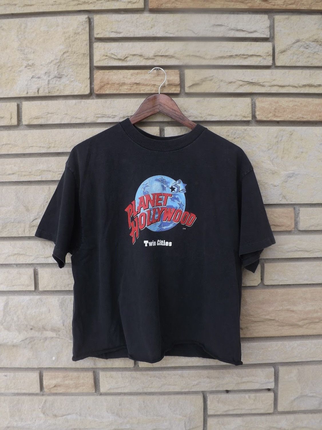 Planet Hollywood Vintage Planet Hollywood “Twin Cities” Tee Size US L / EU 52-54 / 3 - 1 Thumbnail