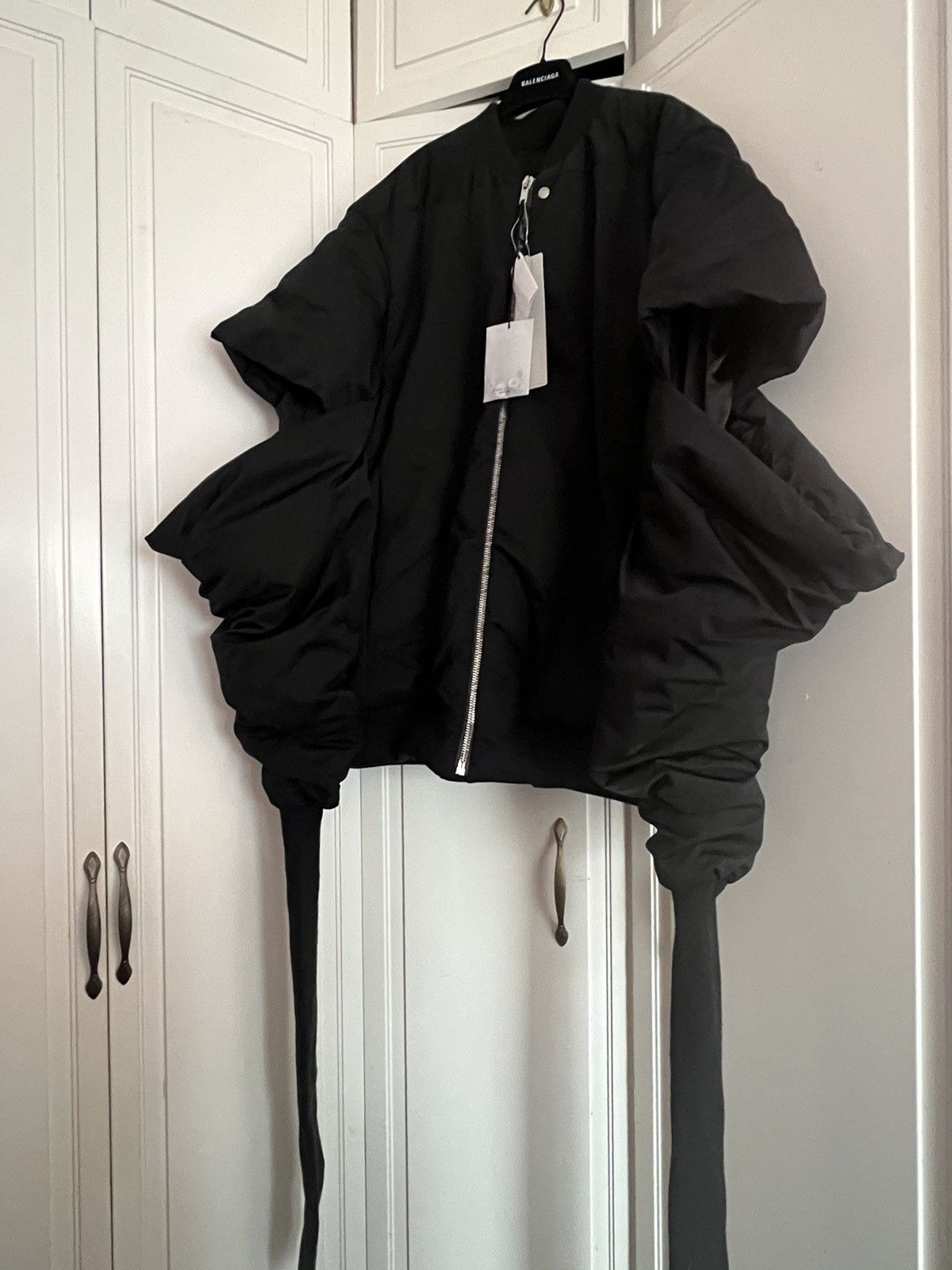 Rick Owens 🔥 Rick Owens FW22 Strobe Gauntlet bomber jacket Size US M / EU 48-50 / 2 - 4 Thumbnail