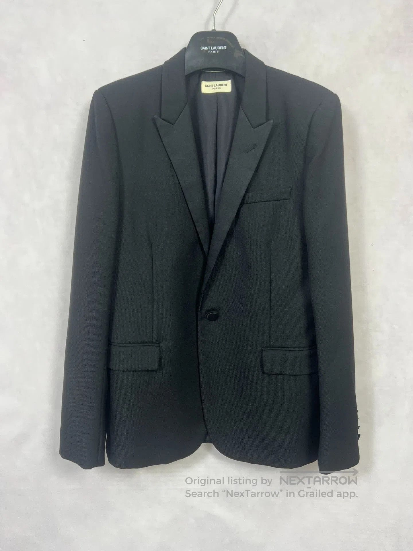Saint Laurent Paris Saint Laurent Black Smoking Jacket with Silk Details. Size US M / EU 48-50 / 2 - 1 Thumbnail