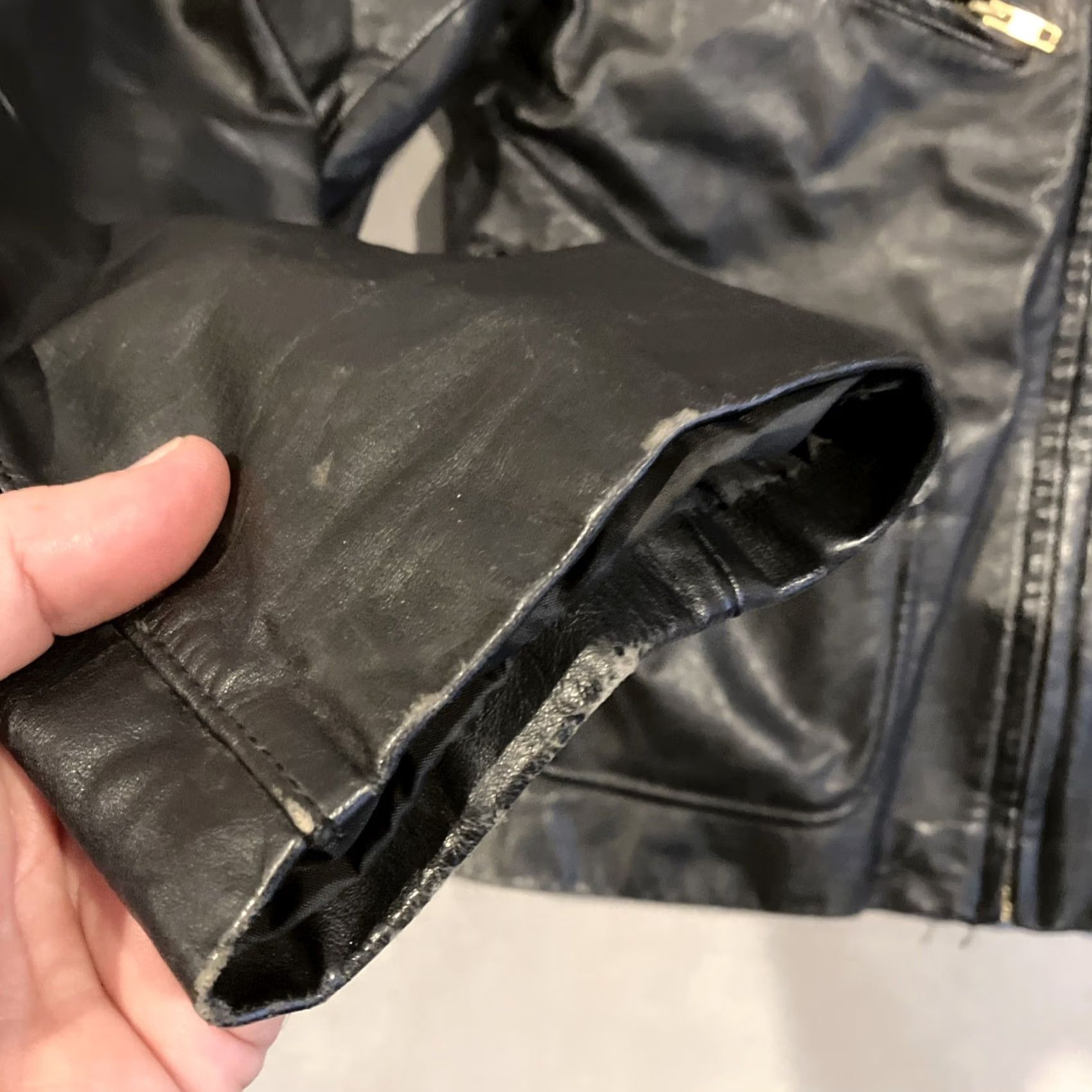 Vintage VINTAGE CHESS KING Leather Jacket Cafe Racer Size 44 Black Motorcycle Biker Grunge 70's Mens Slim Jacket Size US S / EU 44-46 / 1 - 3 Thumbnail