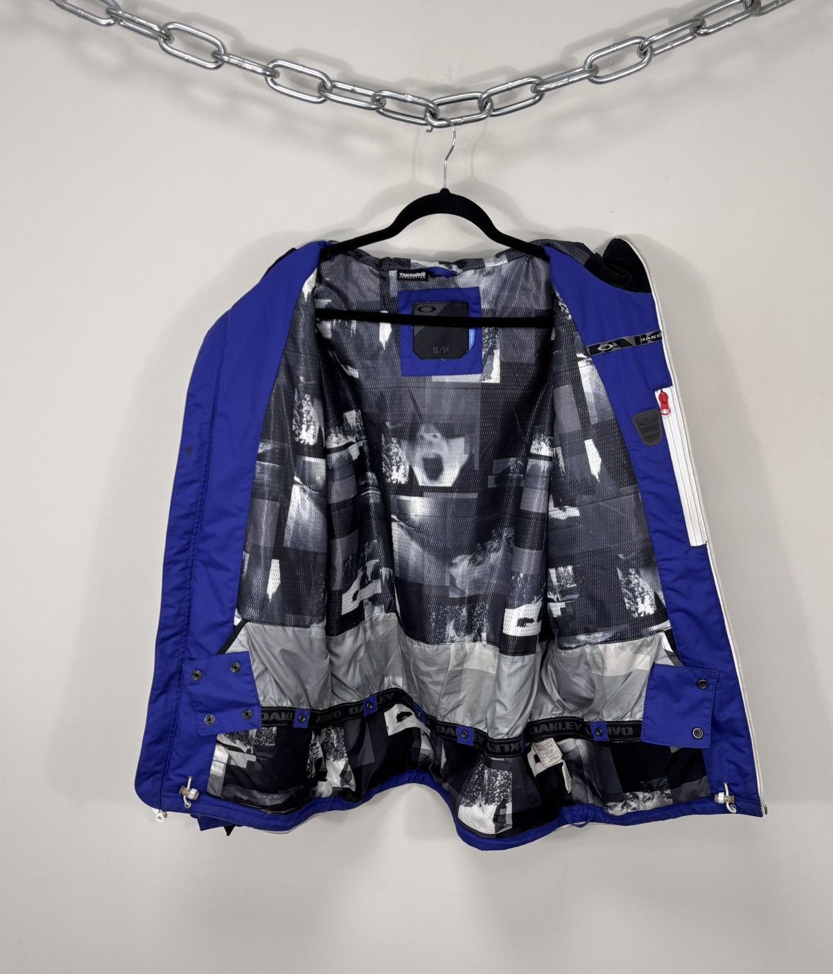 Oakley Oakley Motility Men’s Blue Hooded Ski Snowboard Jacket Size US S / EU 44-46 / 1 - 2 Thumbnail