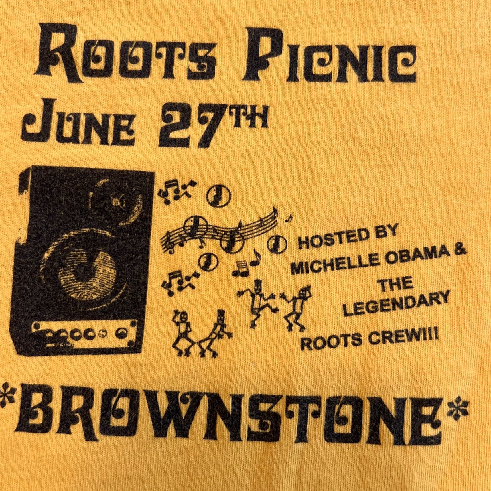 Roots Brownstone X The ROOTS QuestLove X Michelle Obama PICNIC 2020 Women’s Shirt XL Yellow Short Sleeve Crew Neck T-Shirt 100% Cotton Regular Women Size XL / US 12-14 / IT 48-50 - 4 Thumbnail