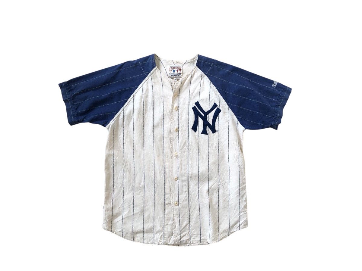 Kith × Streetwear × Vintage Kith NYC New York City Exclusive