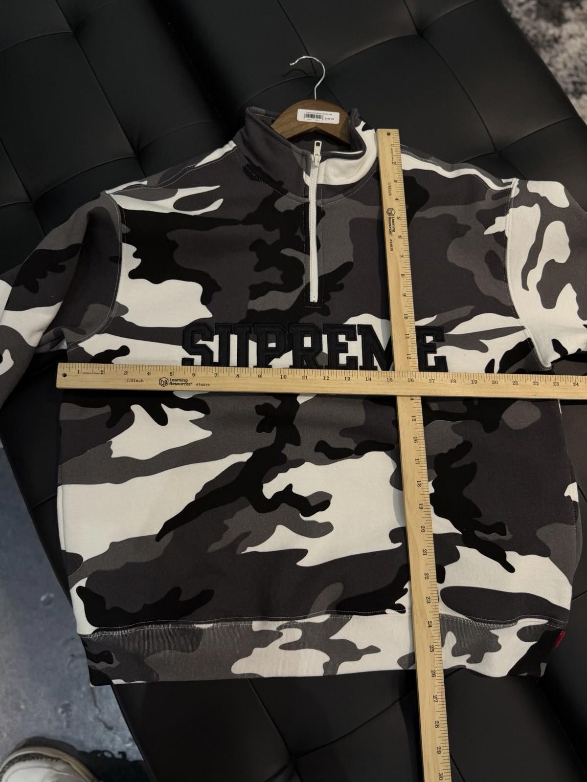 Supreme Supreme Shop Flag Half Zip Pullover Camo London Medium SS26 Size US M / EU 48-50 / 2 - 8 Thumbnail