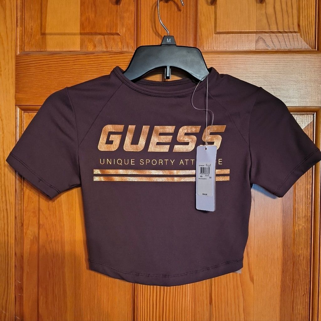 Guess GUESS Metallic Logo Short Sleeve Crop Top NWT Size XS / US 0-2 / IT 36-38 - 1 Thumbnail