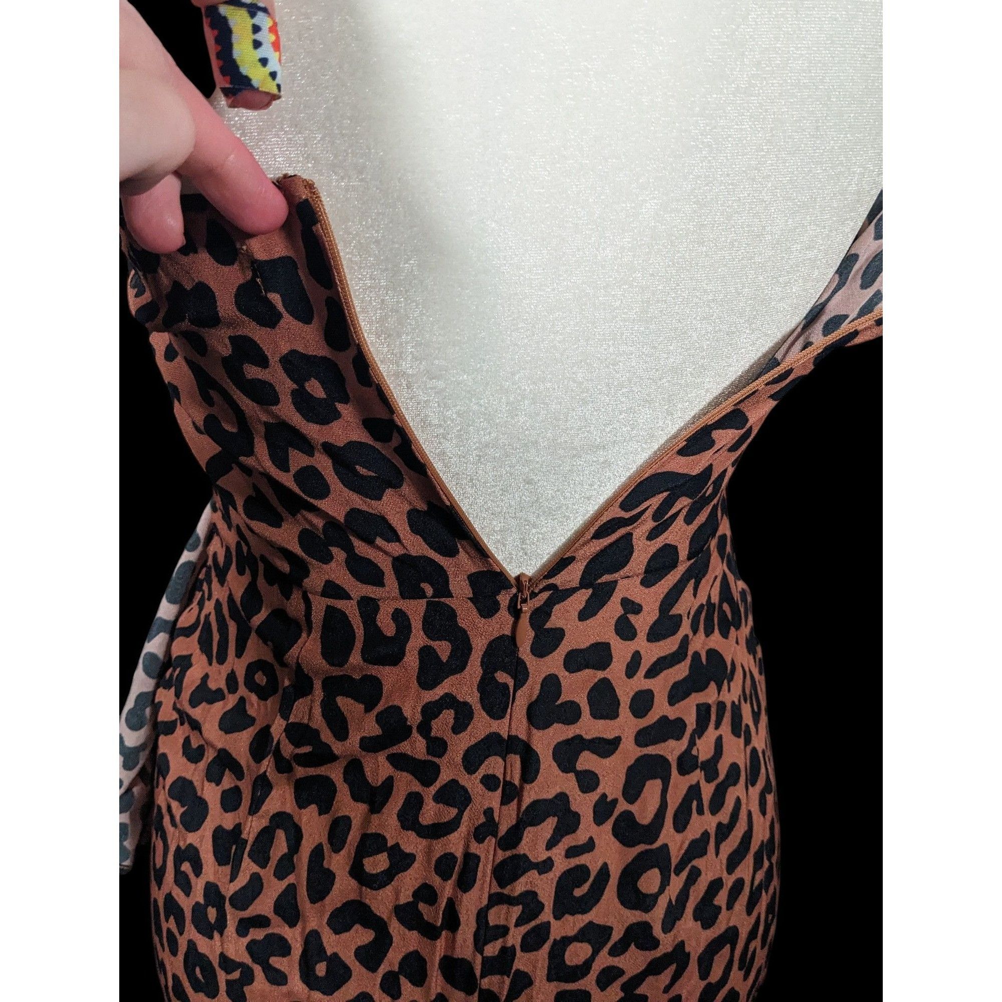 Lovers and Friends Lovers + Friends Ellie Midi Leopard Print Spaghetti Strap Ru Size XS / US 0-2 / IT 36-38 - 10 Thumbnail