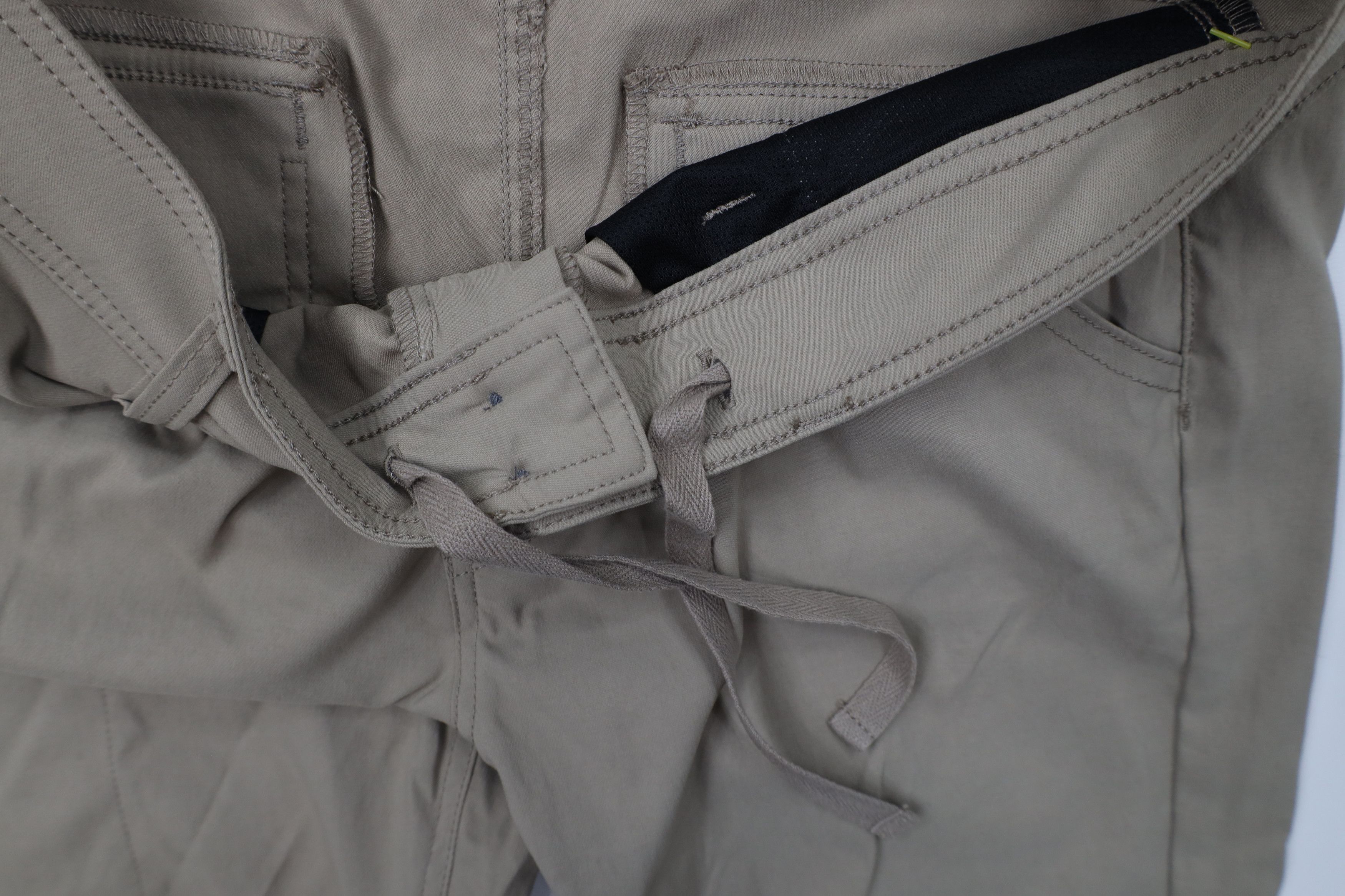 Prana prAna Distressed Water Repellant Stretch Halle Hiking Pants Size 32" / US 10 / IT 46 - 10 Thumbnail