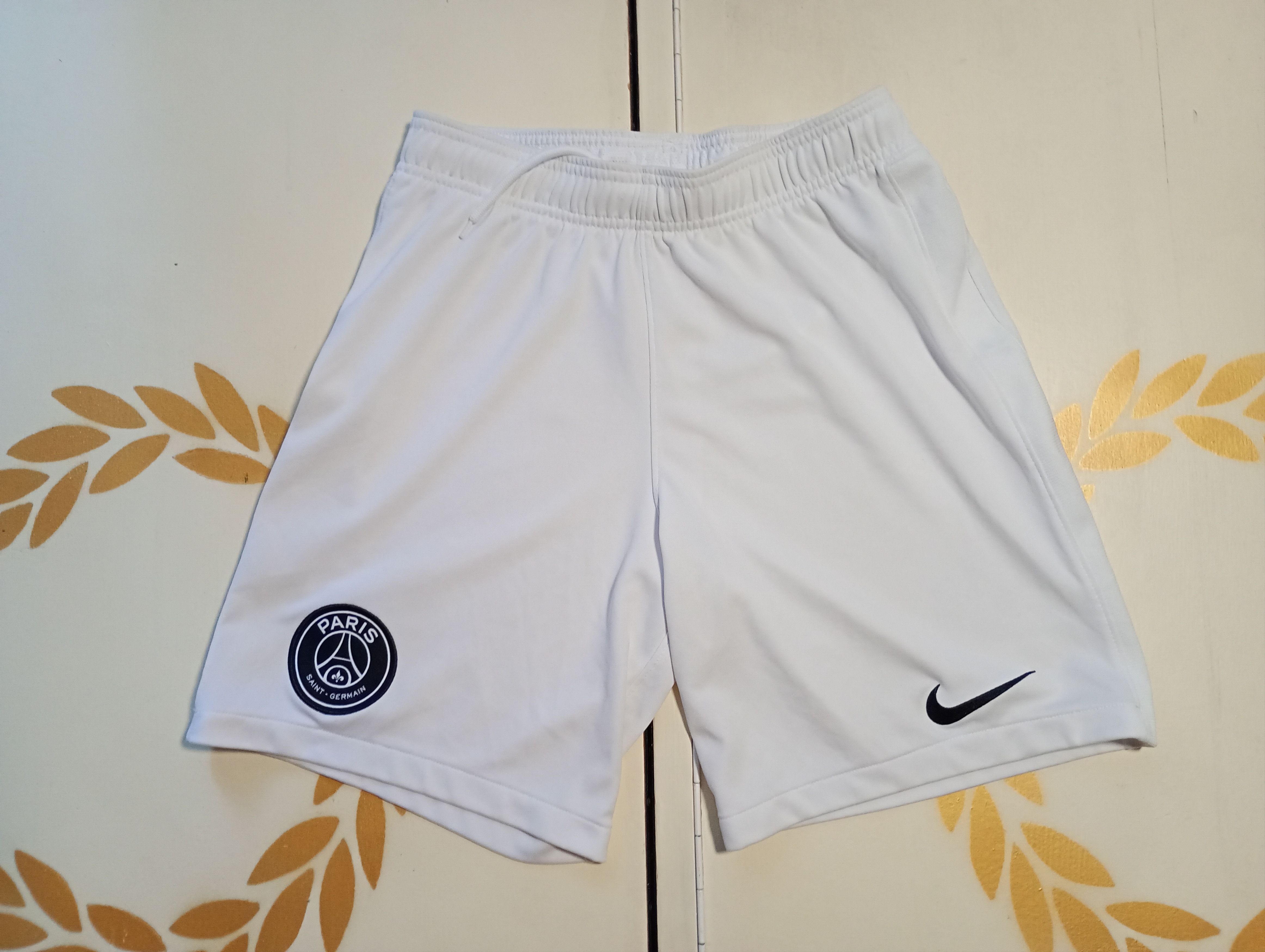 Nike Nike Paris Saint Germain Shorts 2021-2022 Size US 30 / EU 46 - 2 Thumbnail