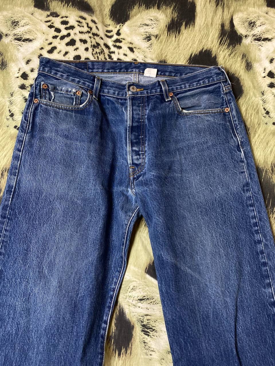 Levi's × Vintage Vintage Levi's 501 Distressed Light Wash Jeans Size US 36 / EU 52 - 16 Thumbnail