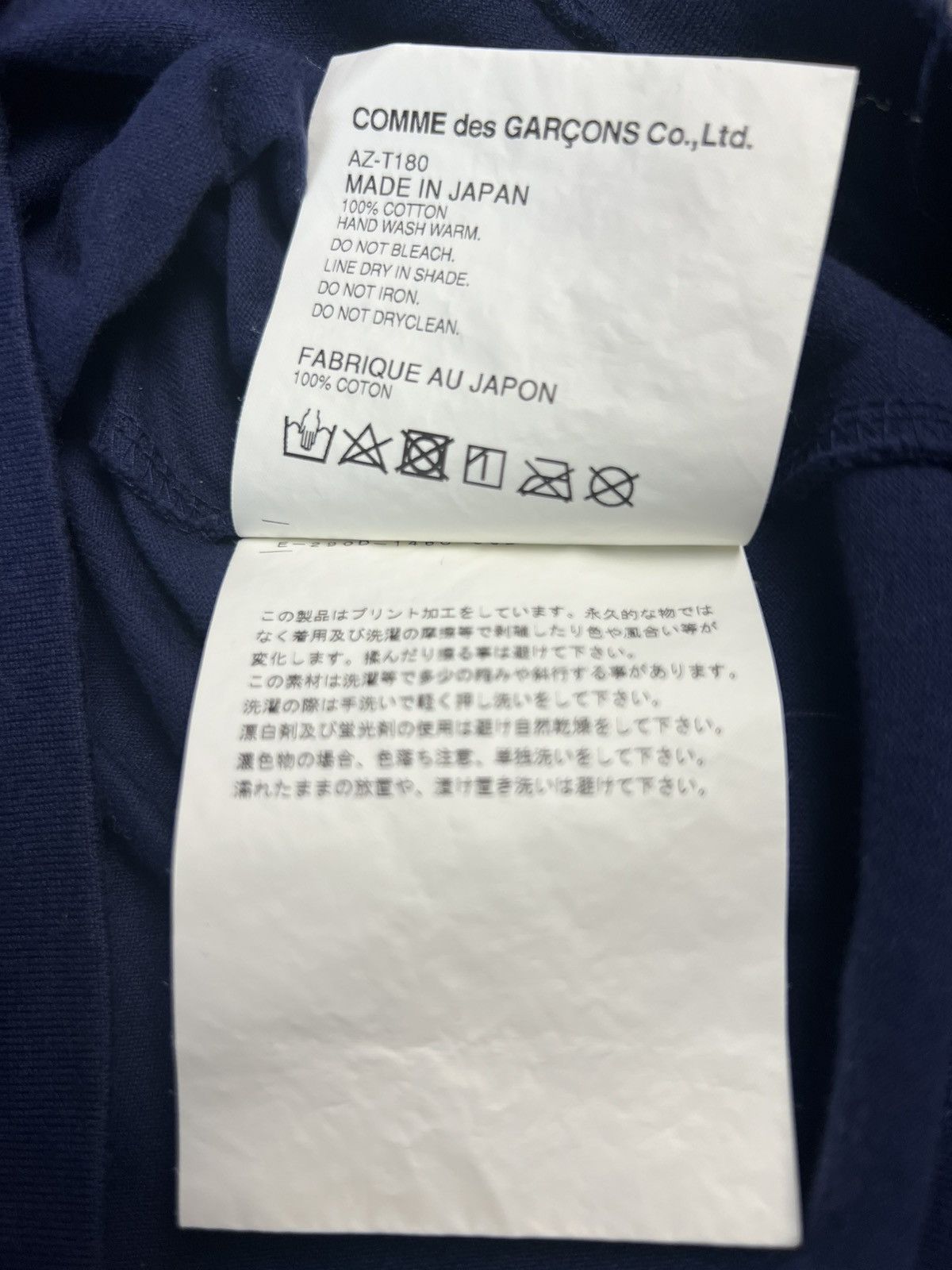 Comme des Garcons COMME des GARÇONS PLAY Big Heart Logo Tee Navy Blue Size M Size US M / EU 48-50 / 2 - 4 Thumbnail