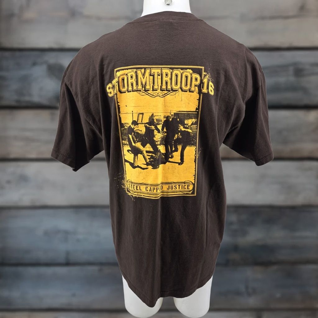 Gildan VINTAGE Gildan Stormtrooper 16 Steel Cage Justice Rare 2000’s Brown T-Shirt XL Mens Cotton Crew Neck Short Sleeve Graphic Print Size US XL / EU 56 / 4 - 1 Thumbnail