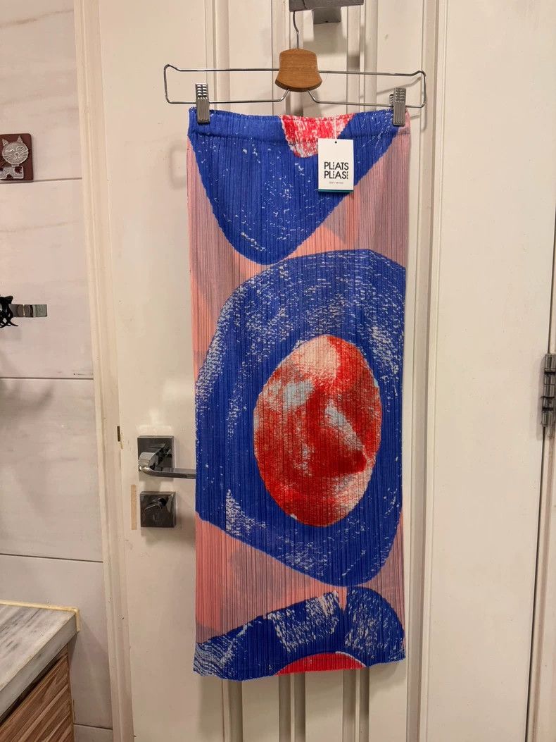 Issey Miyake Issey Miyake size:3 A pink and blue two-tone skirt Size 42" / US 20 - 3 Thumbnail