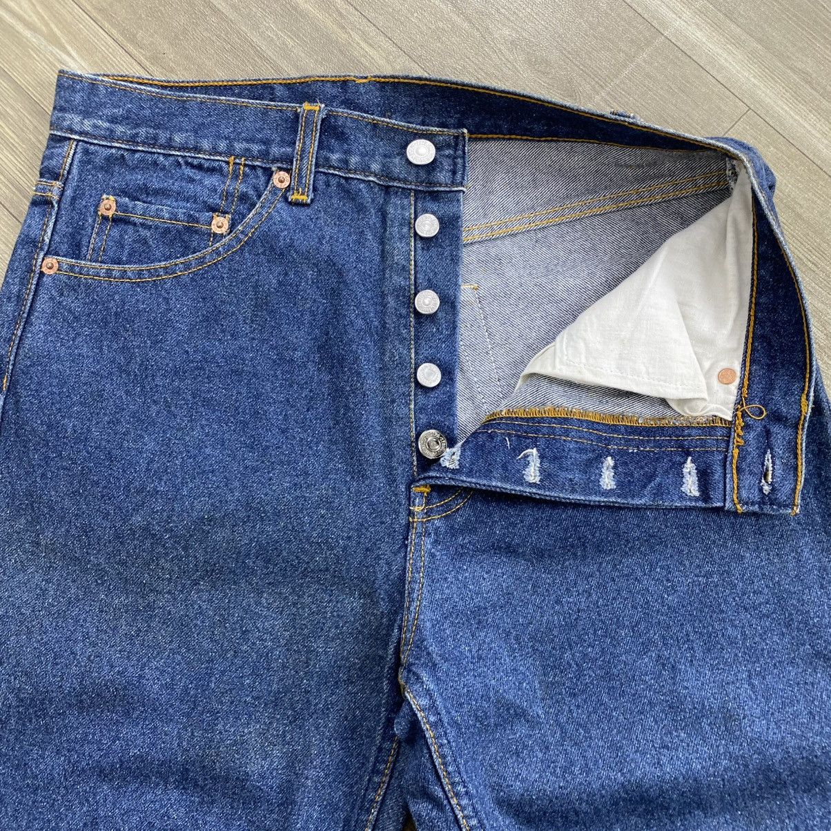 Levi's Vintage Clothing 🇺🇸1990s Vintage Levis 501 31x34 Straight Leg Faded Jeans Size US 29 - 5 Thumbnail