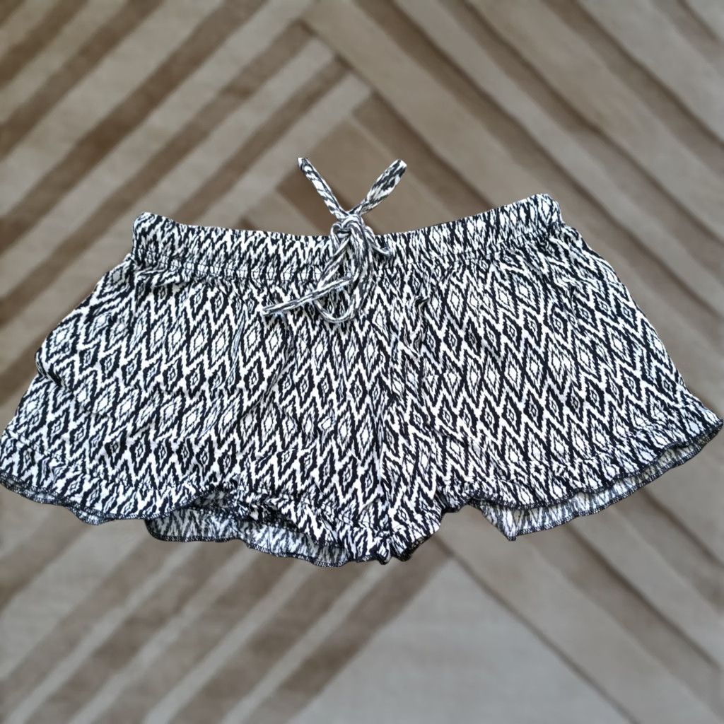 Vintage Bobbie Brooks Sleep Shorts Women's S Black Diamond Pattern Sleepwear Shorts Womens S Black Diamond Pattern Size 28" / US 6 / IT 42 - 1 Thumbnail