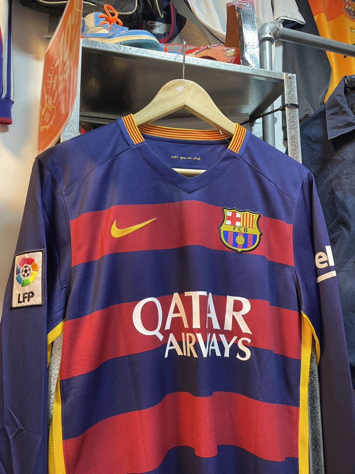 Nike 2015-2016 FC Barcelona MESSI 10 Long Sleeves Jersey Size US L / EU 52-54 / 3 - 3 Thumbnail