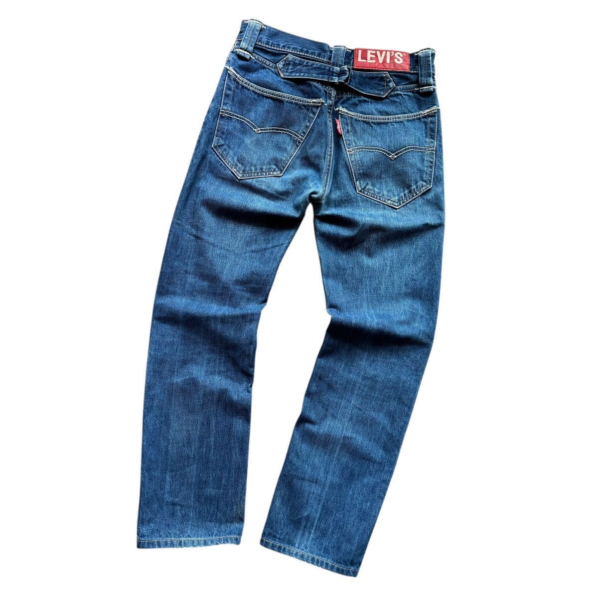 Levi's INSANE 1 of 1 Red Tab Levi’s engineered jeans buckleback y2k Size US 31 - 3 Thumbnail
