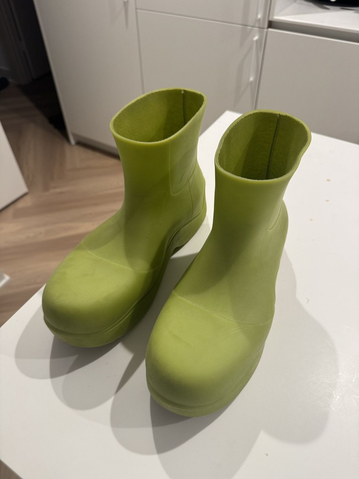 Bottega Veneta Bottega Veneta Puddle Boots Size US 9.5 / EU 42-43 - 1 Thumbnail