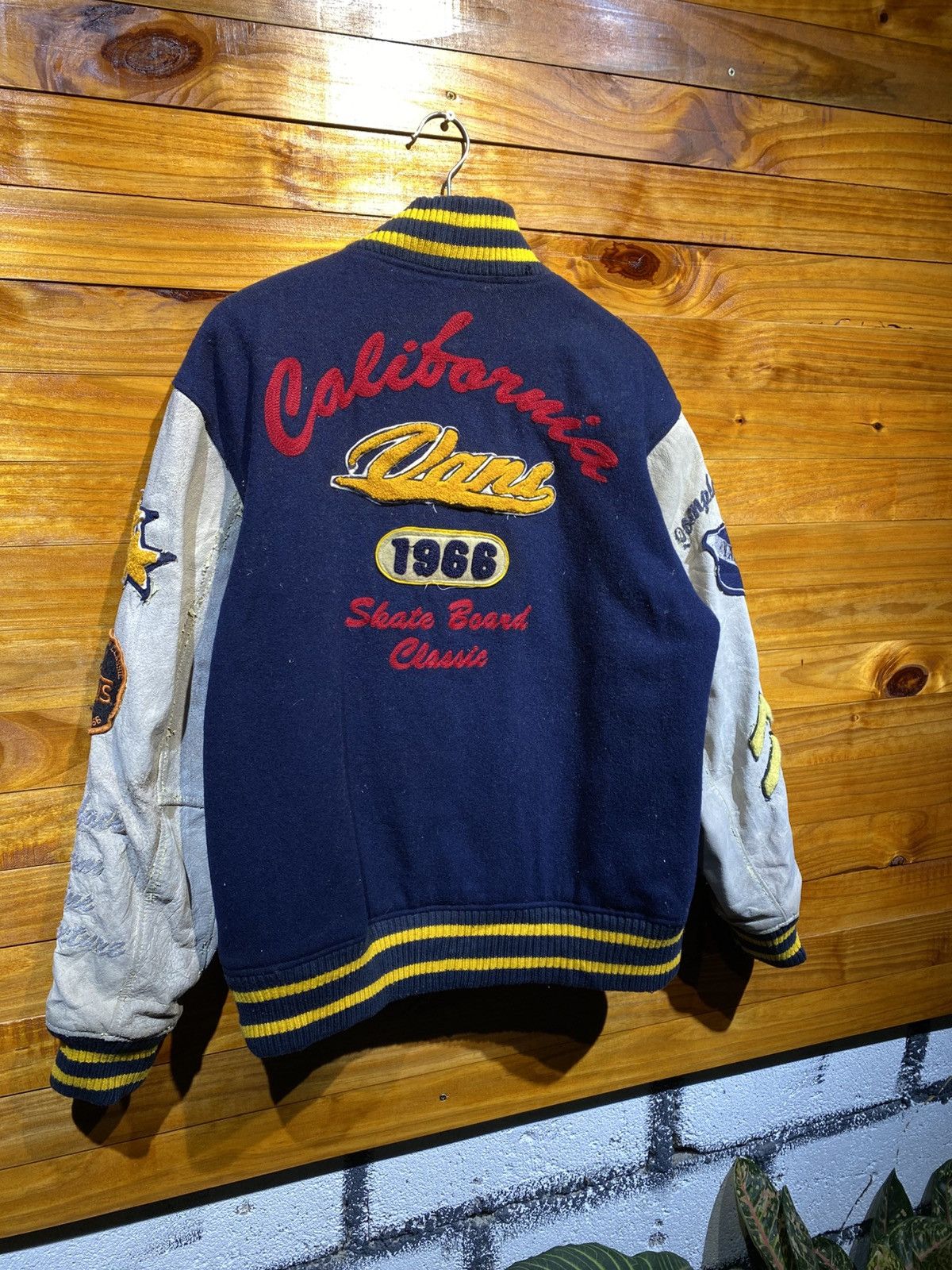 Vans Vintage Vans California Native Varsity Jacket – Navy & Grey Size US M / EU 48-50 / 2 - 13 Thumbnail