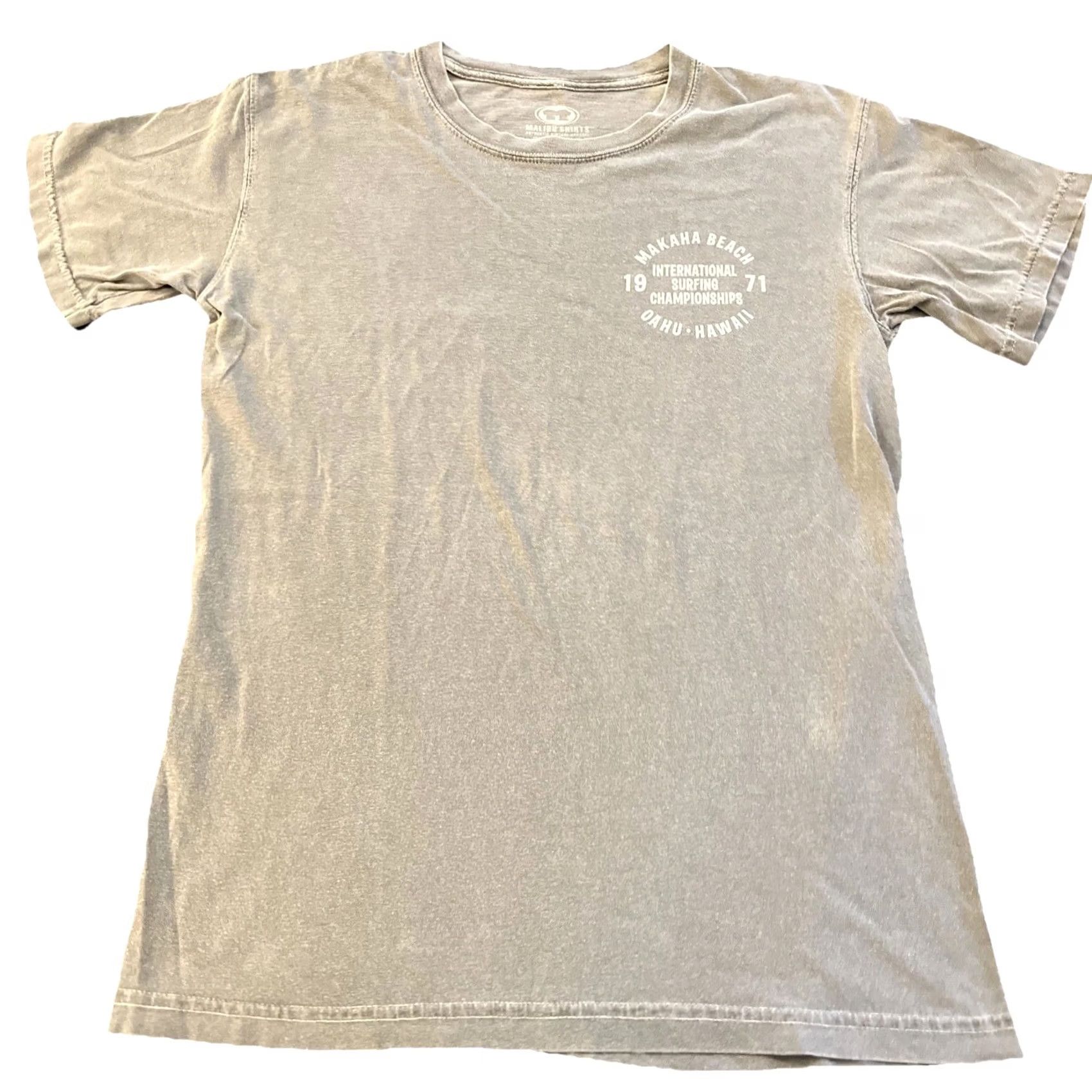 Vintage VINTAGE Malibu Shirts Makaha Beach International Surfing Championships Oahu HI 1971 SHIRT Small Gray Mens S Graphic Tee Hawaii 1970s Size US S / EU 44-46 / 1 - 6 Thumbnail