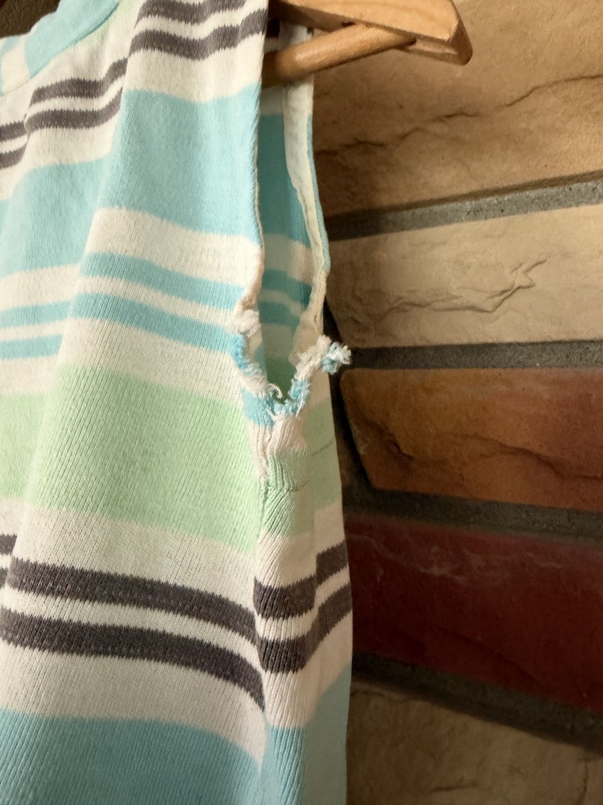 Vintage Vintage 70s Striped Cropped Woven Knit Tee Size L / US 10 / IT 46 - 6 Thumbnail