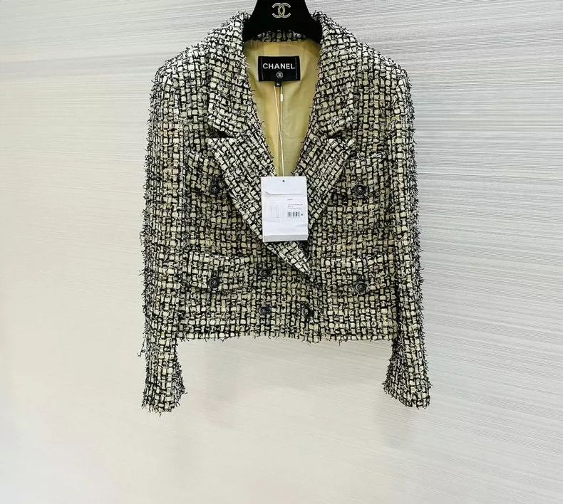 Chanel Chanel Tweed yellow plaid coat Size XS / US 0-2 / IT 36-38 - 1 Thumbnail