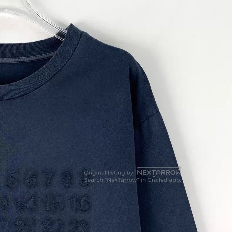 Maison Margiela Maison Margiela Dark blue logo cut cotton round-neck short Size US S / EU 44-46 / 1 - 3 Thumbnail