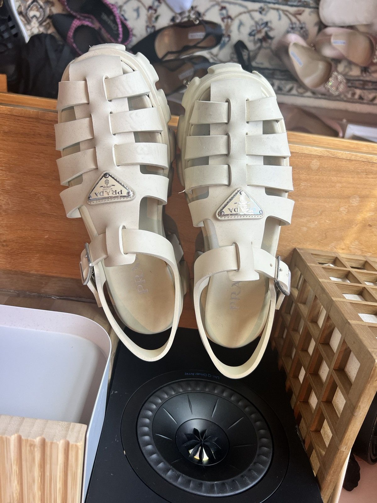 Prada Prada Rubber Monolith sandals in Quartz 39/9 Size US 9 / IT 39 - 2 Thumbnail