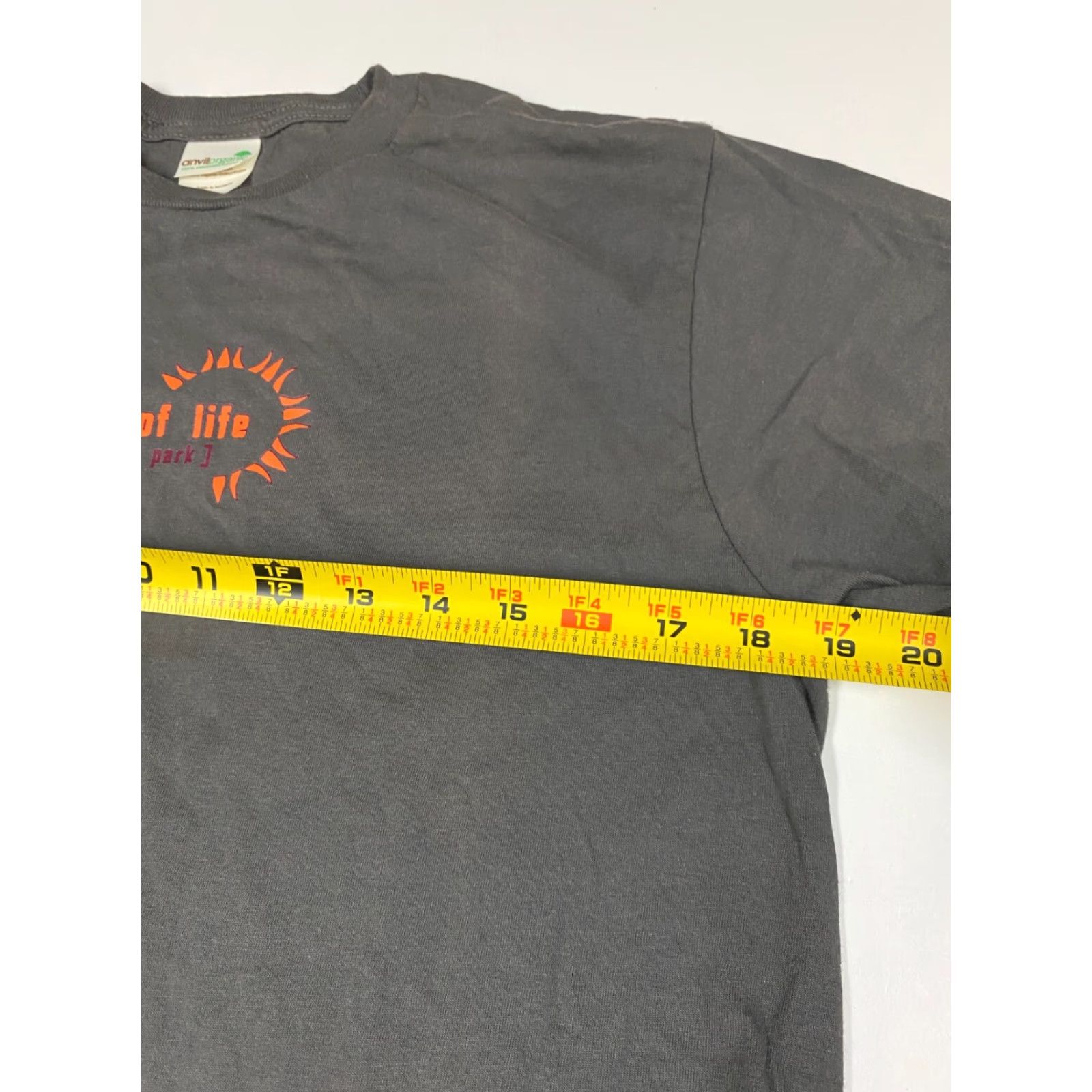 Anvil Grant Park Mens Shirt Medium Anvil T-Shirt Gray Cotton Spandex Short Sleeve Henley Logo Peanuts Classic Vintage: No Mens Size US M / EU 48-50 / 2 - 5 Thumbnail