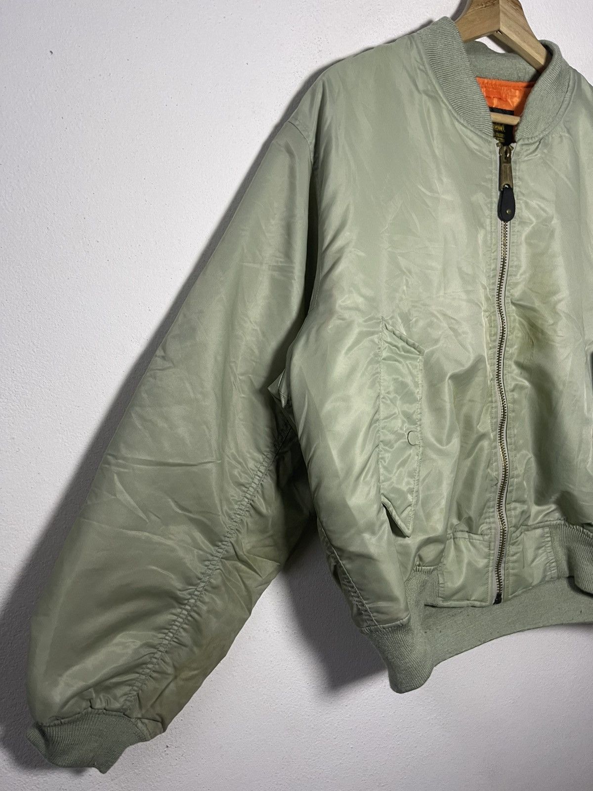 Vintage Vintage Warm Heart Reversible MA-1 Military Bomber Jacket Size US L / EU 52-54 / 3 - 7 Thumbnail