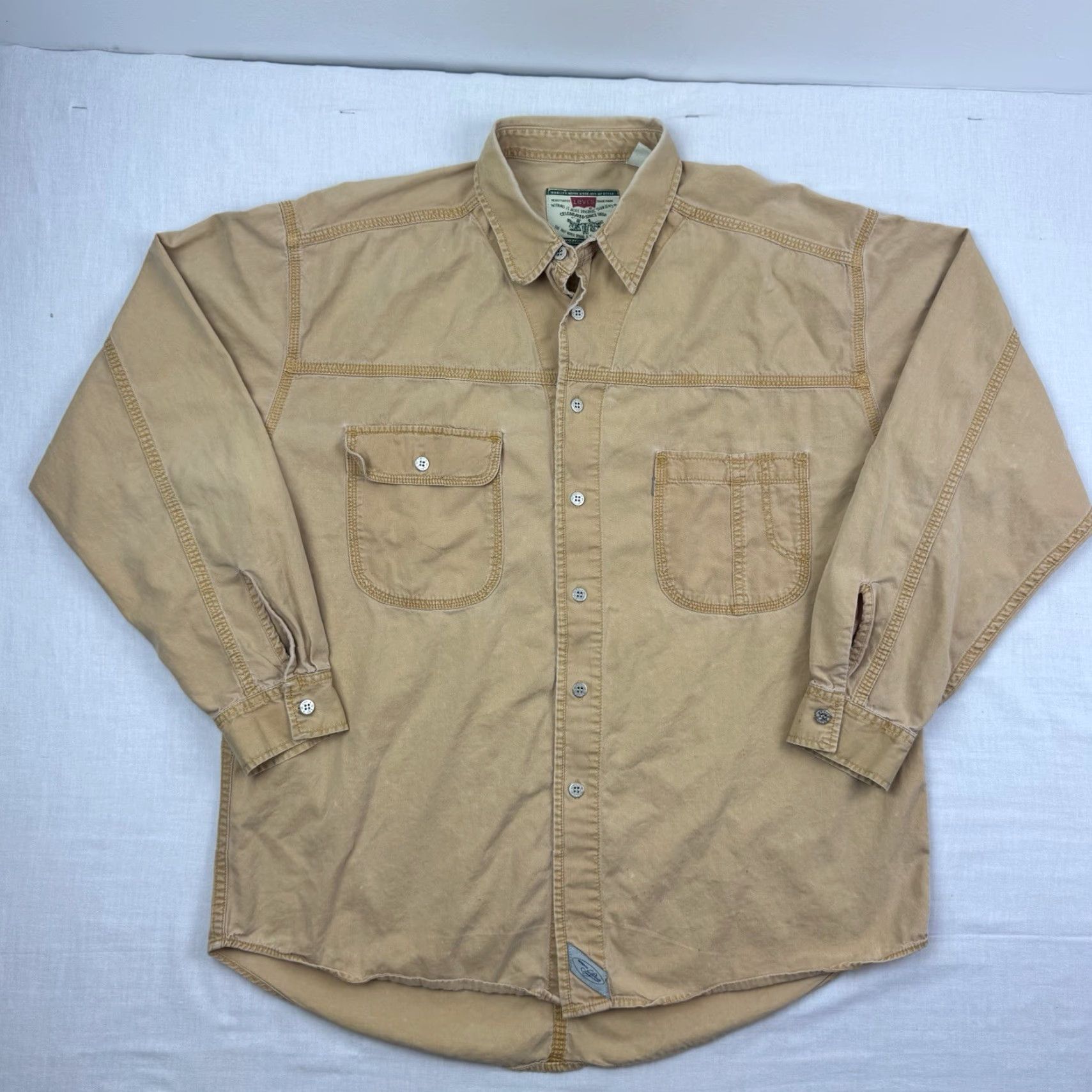 Levi's VINTAGE Levi's Button-Up Shirt Western Cowboy 90s Adult Large Beige Mens Shirt Regular 90s Cowboys Size US L / EU 52-54 / 3 - 2 Thumbnail