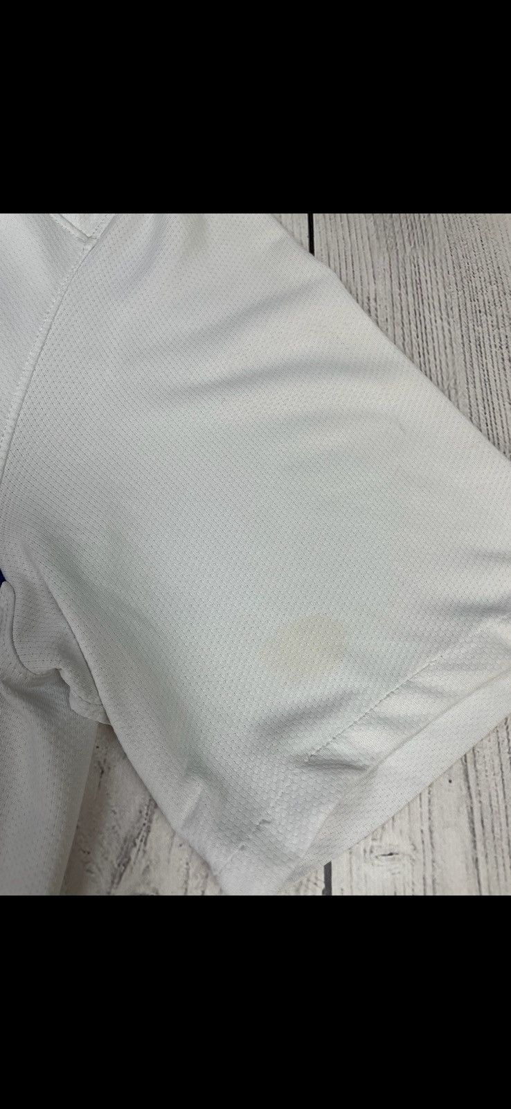 Nike Vintage Manchester United soccer jersey size M white away Size US M / EU 48-50 / 2 - 3 Thumbnail