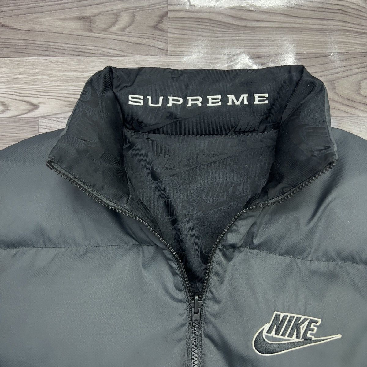 Nike × Supreme Nike x Supreme Reversible Puffer Jacket Size US M / EU 48-50 / 2 - 8 Thumbnail