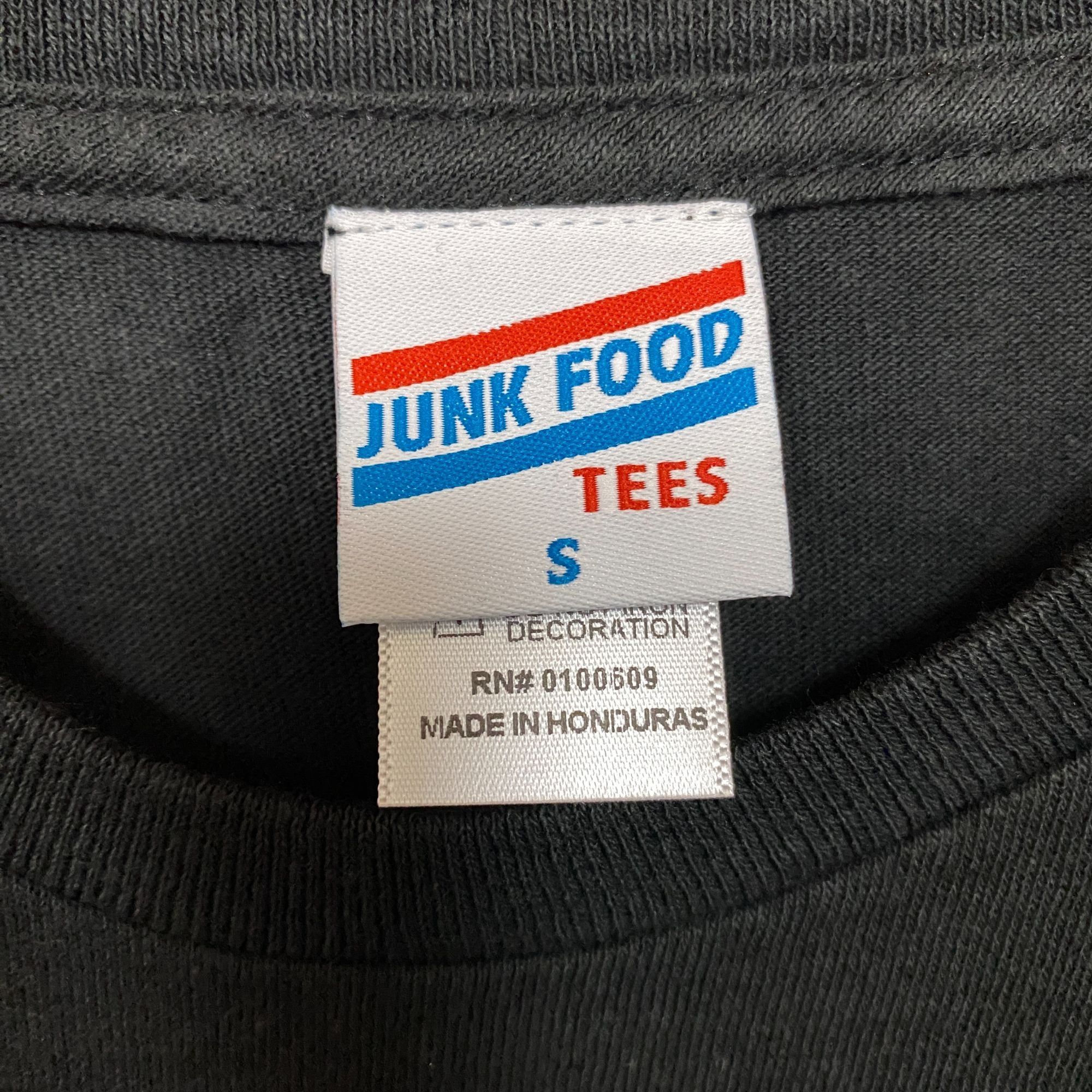 Junk Food Budweiser King Of Beers Logo Beer Bottles T-Shirt Small Size US S / EU 44-46 / 1 - 5 Thumbnail