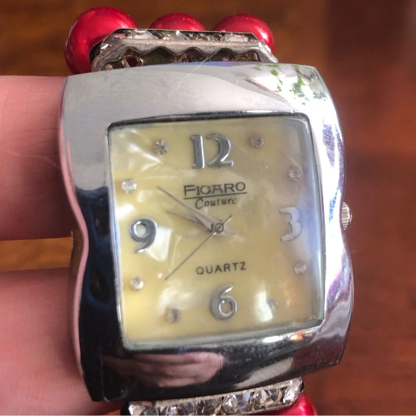 Jewelry Figaro Couture red Pearl watch and bracelet set in box Size ONE SIZE - 6 Thumbnail