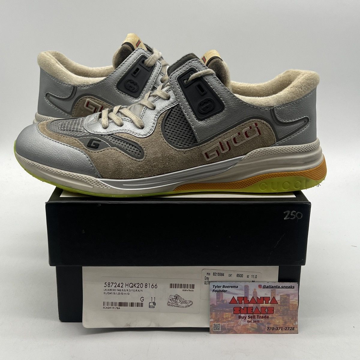Gucci Gucci ultrapace silver metallic Size US 11 / EU 44 - 1 Thumbnail
