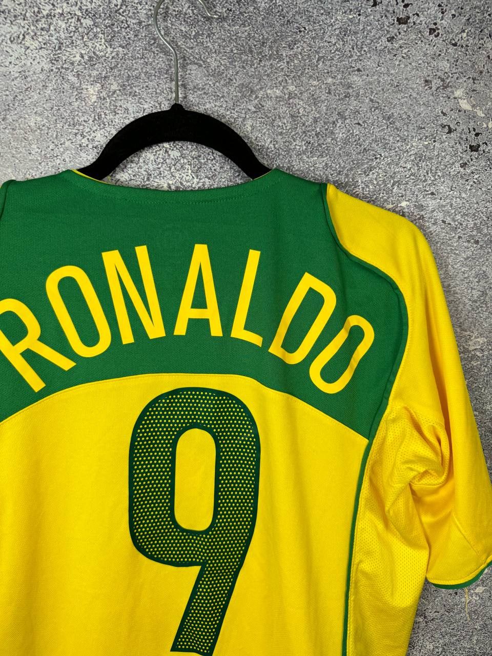 Vintage RONALDO Brazil 2004/06 Nike Fan Soccer Jersey XL Size Size US XL / EU 56 / 4 - 10 Thumbnail