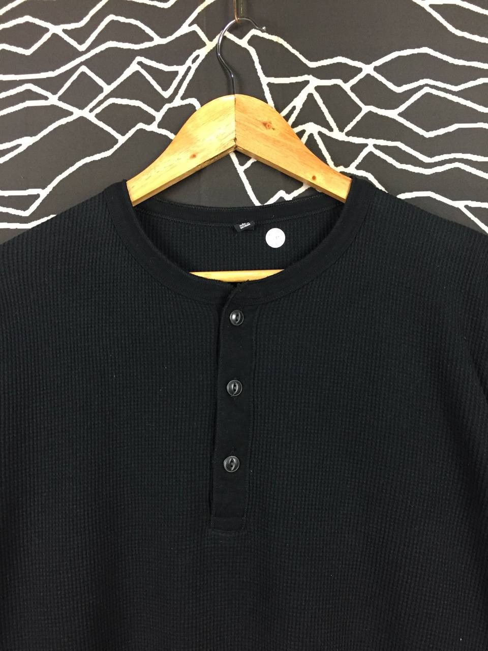 Uniqlo Uniqlo Thermal Waffle Knit Long Sleeve Henley Tee Size US XL / EU 56 / 4 - 3 Thumbnail