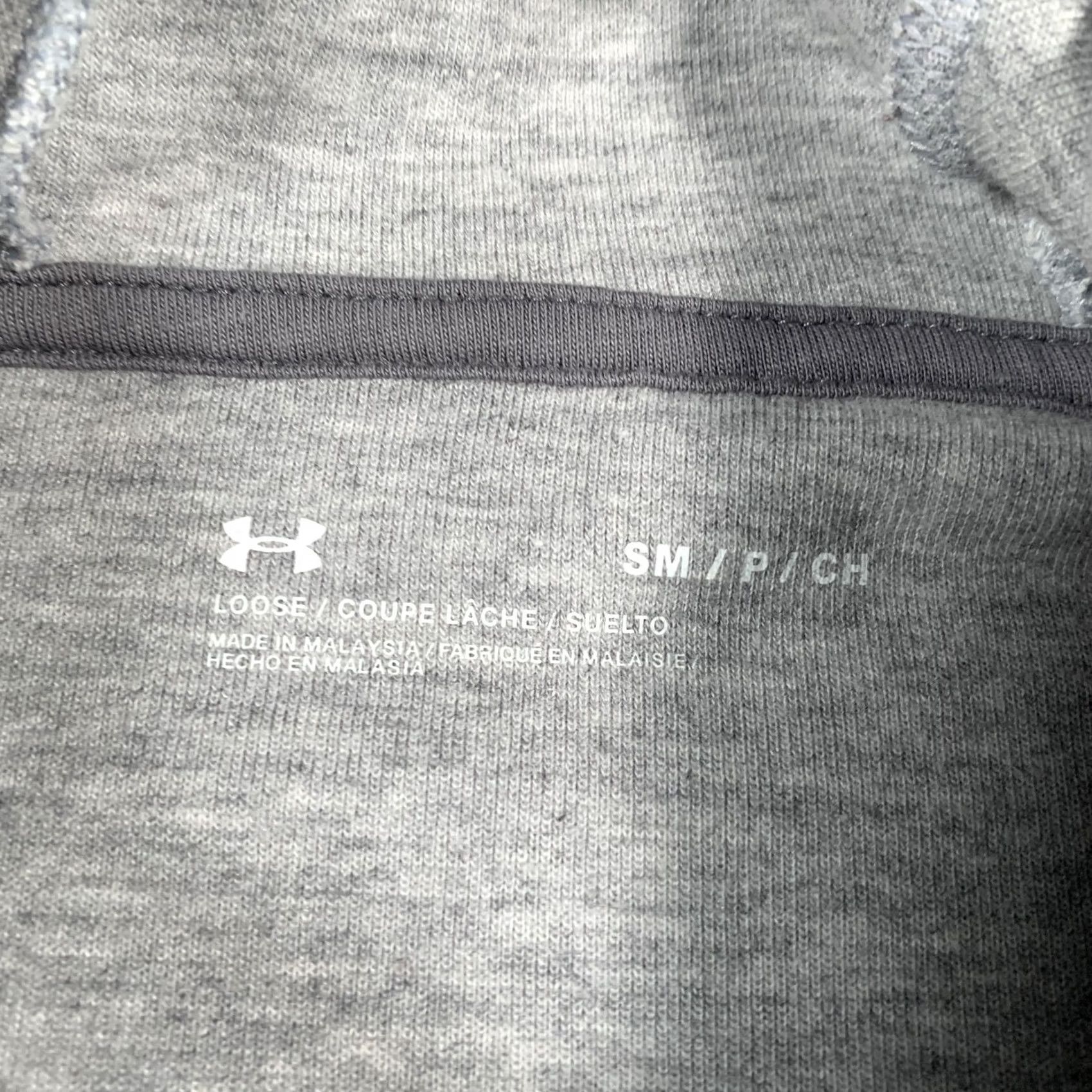 Under Armour VINTAGE Under Armour Hoodie Mens Small Gray Project Rock All Day Hustle Loose Fleece Size US S / EU 44-46 / 1 - 5 Thumbnail