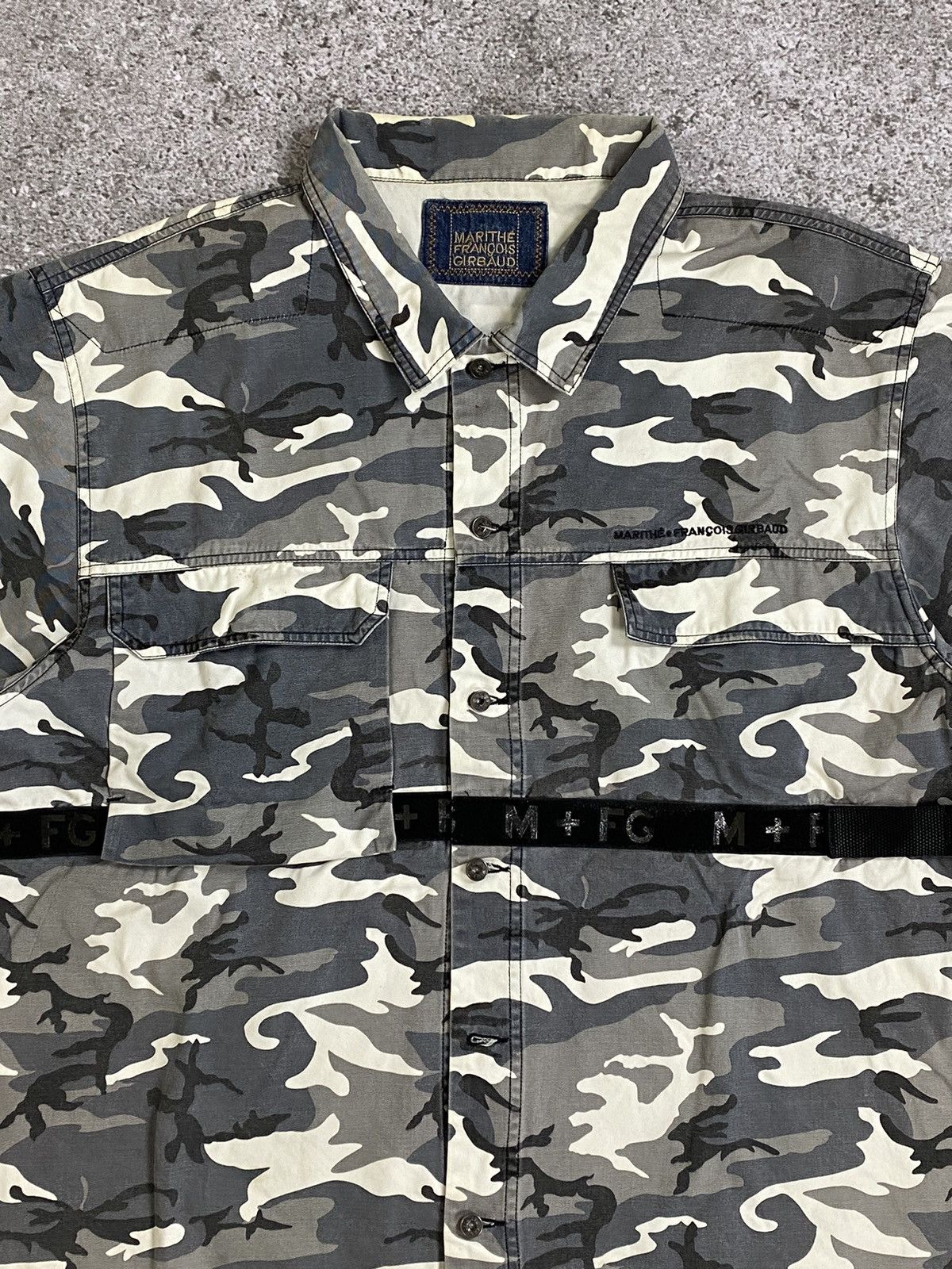 Marithe + Francois Girbaud Marithe francois girbaud shuttle strap button shirt Size US XXL / EU 58 / 5 - 2 Thumbnail