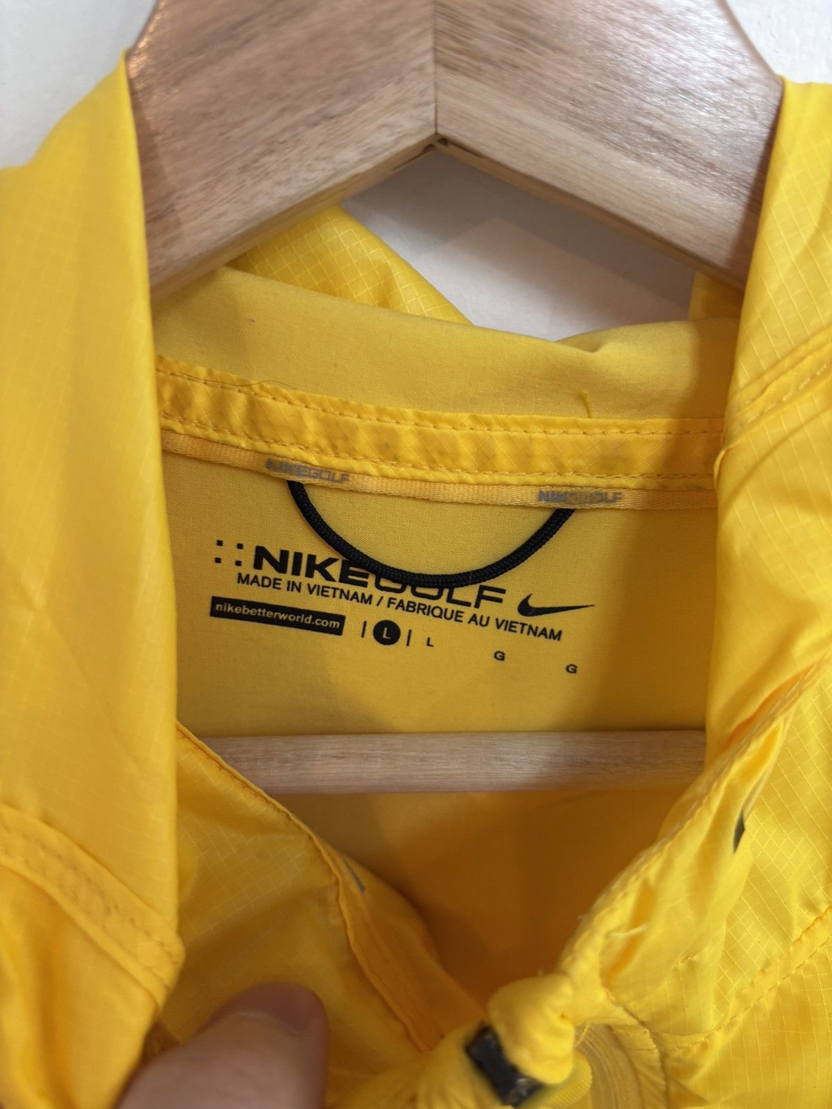 Nike Nike yellow windbreaker Size US L / EU 52-54 / 3 - 6 Thumbnail