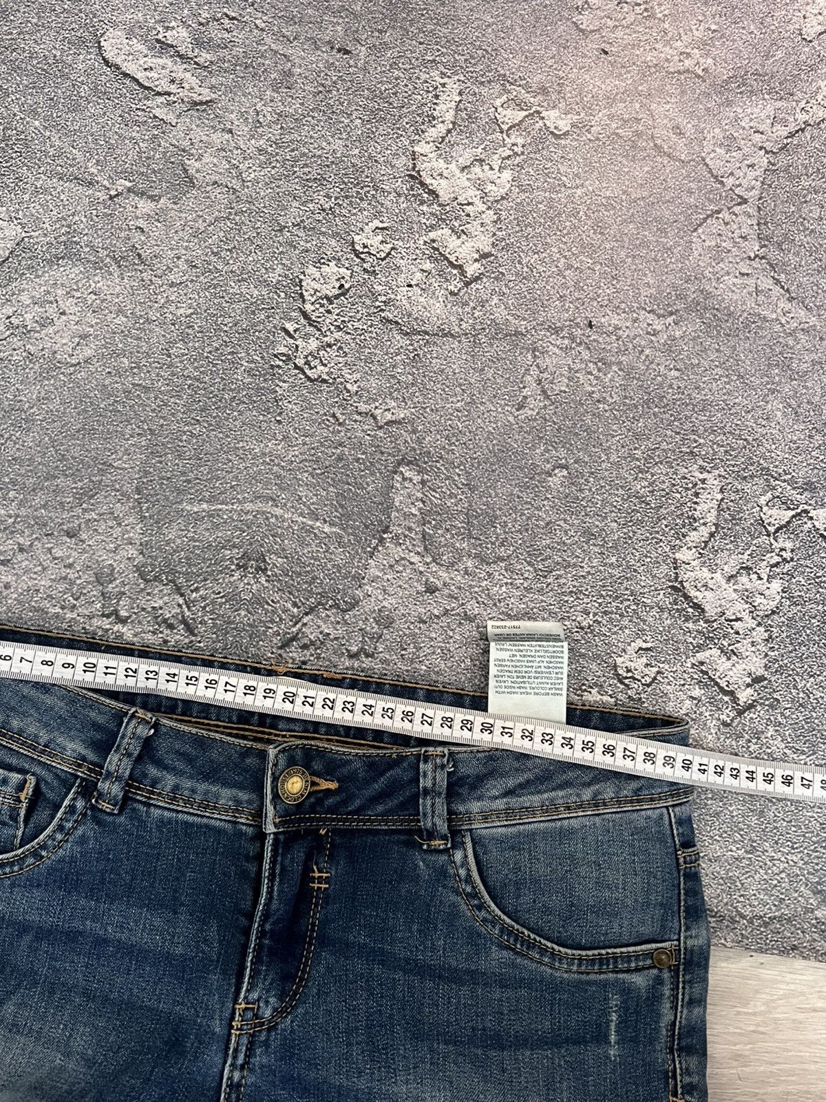 Japanese Brand Japanese Streetwear Flared Denim / Archive Number Nine Style Size US 31 - 9 Thumbnail