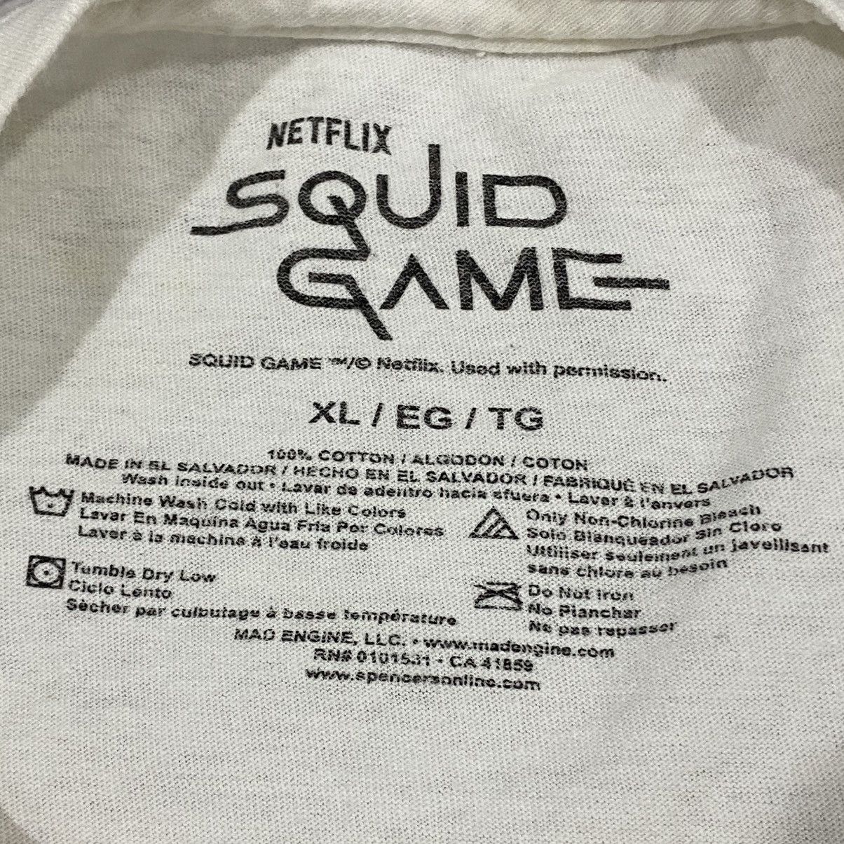 Vintage Netflix series squid game Size US XL / EU 56 / 4 - 3 Thumbnail