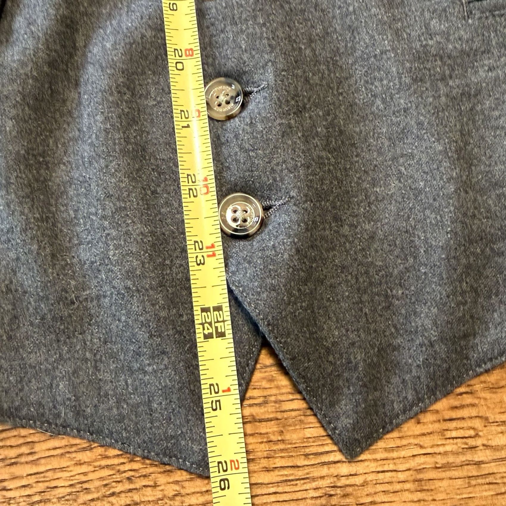 Eleventy ELEVENTY Vest Front Button Front Mens XL Gray WOOL Stretch NEW Vest Mens XL Gray Wool Spandex Regular Solid Italy Brand ELEVENTY VINTAGE? Size US XL / EU 56 / 4 - 7 Thumbnail