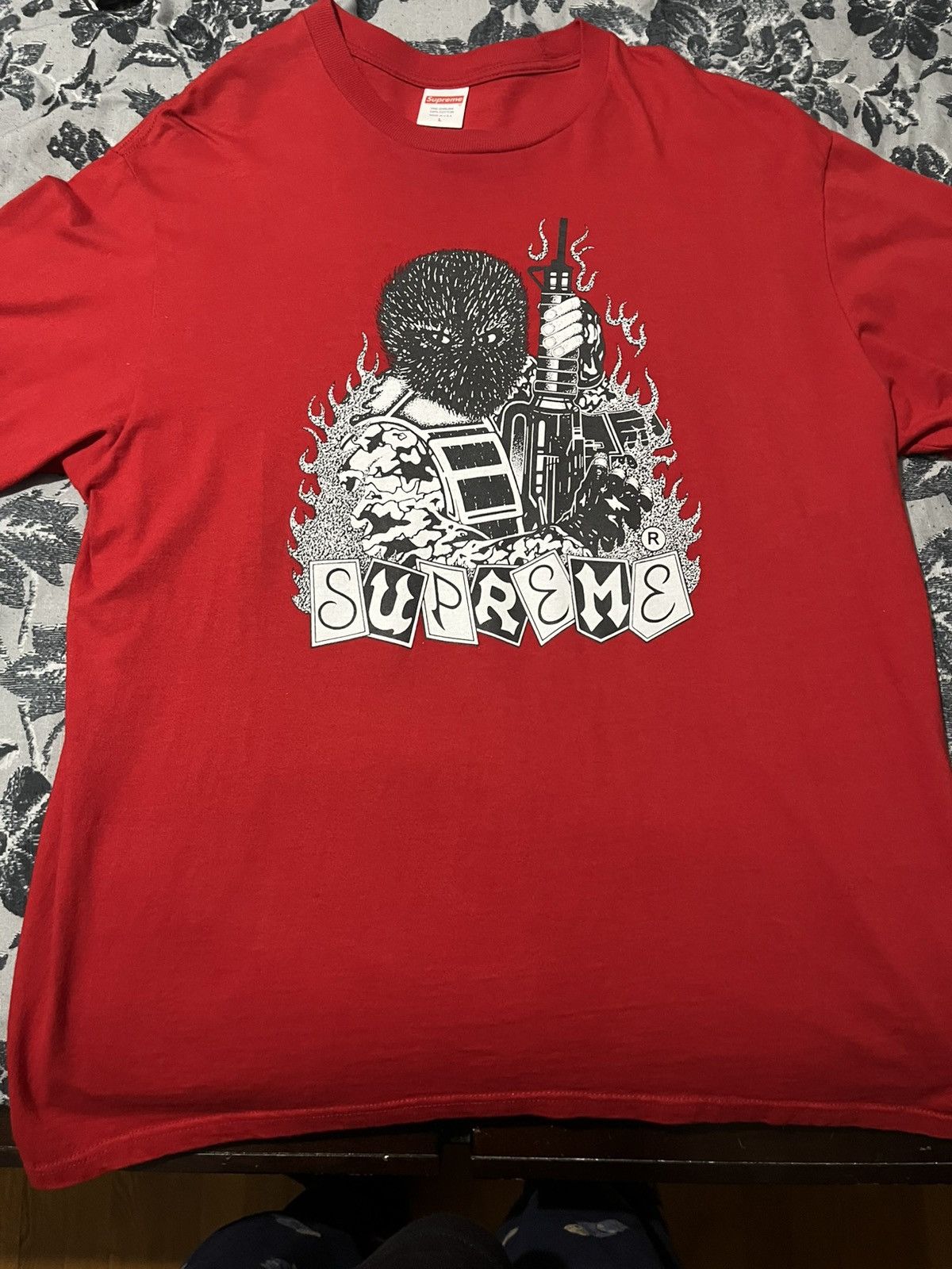 Supreme Sasquatch gun tee Size US L / EU 52-54 / 3 - 1 Thumbnail