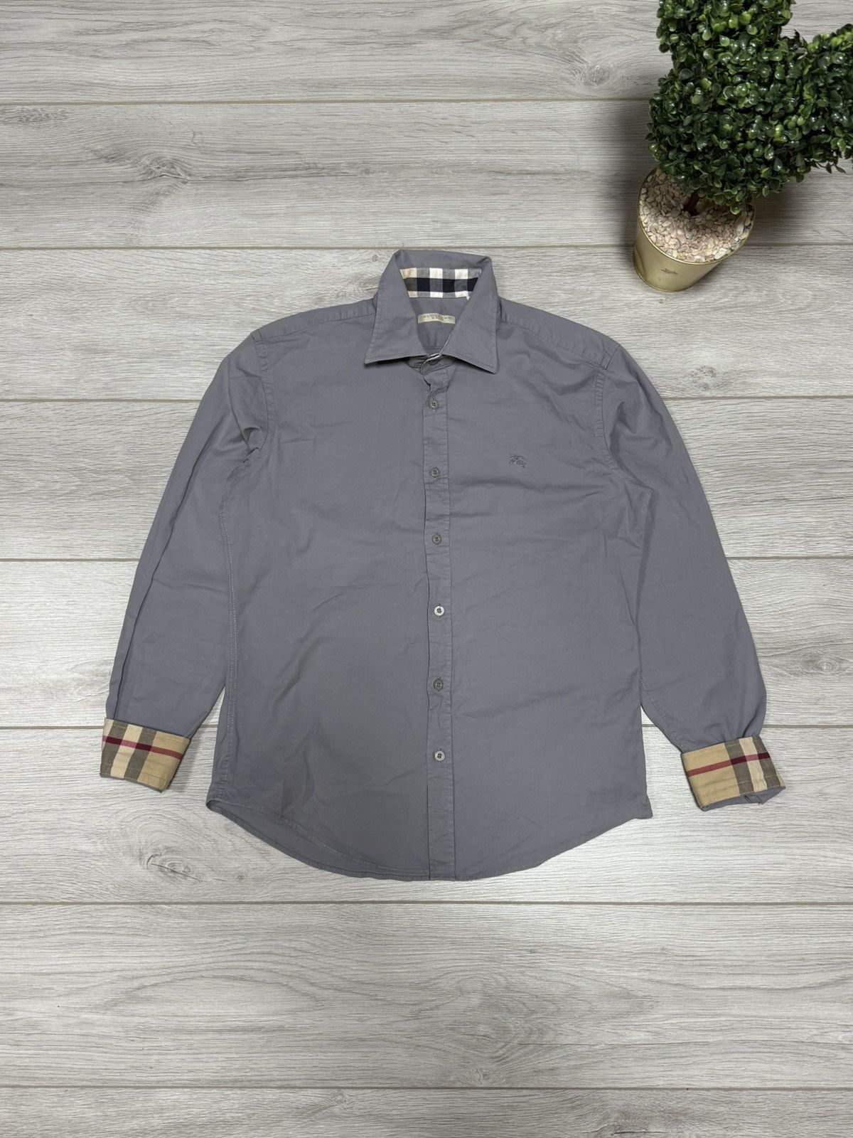 Burberry Burberry nova check shirt buttons Size US L / EU 52-54 / 3 - 1 Thumbnail